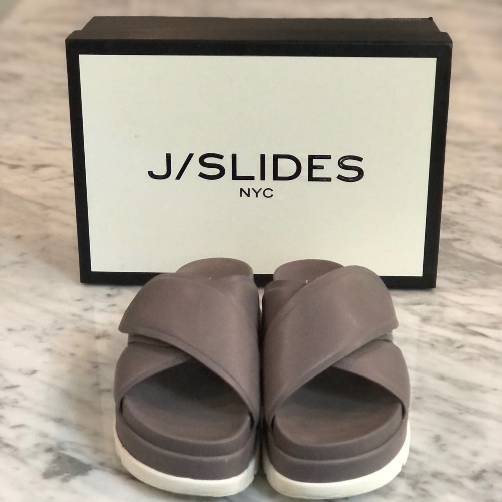 Women’s platform sandal